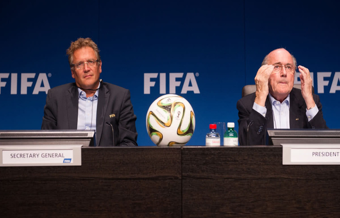 FIFA inhabilita por más de 6 años a Joseph Blatter y Jérôme Valcke